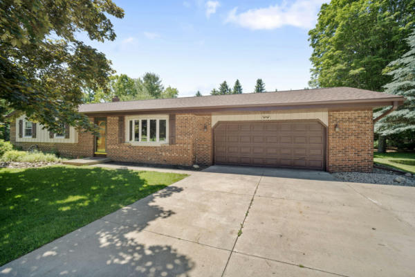 5437 MEADOW VIEW CT, SLINGER, WI 53086 - Image 1
