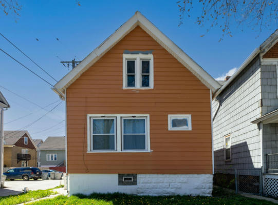 1323 S 19TH ST, MILWAUKEE, WI 53204, photo 4 of 19