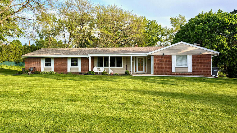 S65W12749 BYRON RD, MUSKEGO, WI 53150, photo 1 of 35