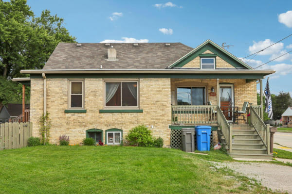 702 N CHURCH ST, WATERTOWN, WI 53098 - Image 1