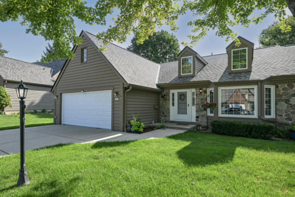 3820 S OAKBROOK DR, GREENFIELD, WI 53228 - Image 1