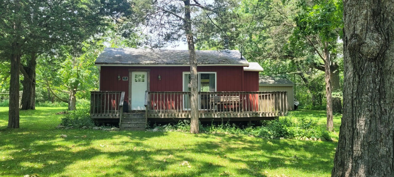 252 BAYVIEW RD, WILLIAMS BAY, WI 53191, photo 1 of 20