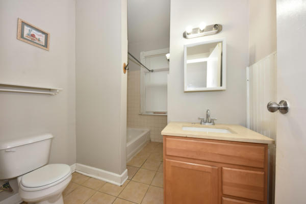 1706 W MINERAL ST # 1708, MILWAUKEE, WI 53204, photo 4 of 32