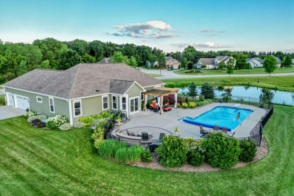W245N7335 STONEFIELD DR, SUSSEX, WI 53089 - Image 1