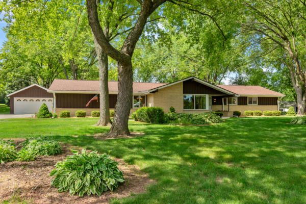 8156 W HILLVIEW DR, MEQUON, WI 53097 - Image 1