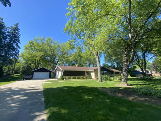 8156 W HILLVIEW DR, MEQUON, WI 53097 - Image 1