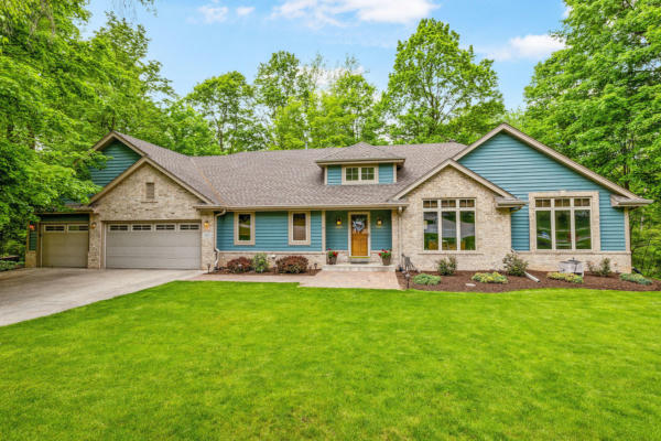550 TOLDT FOREST CT, BROOKFIELD, WI 53045 - Image 1