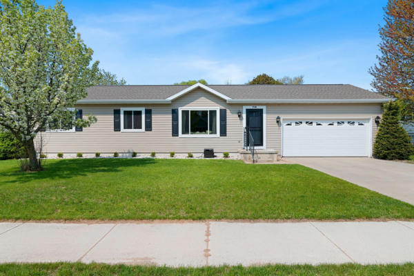 718 LAKESIDE CT, TWO RIVERS, WI 54241 - Image 1