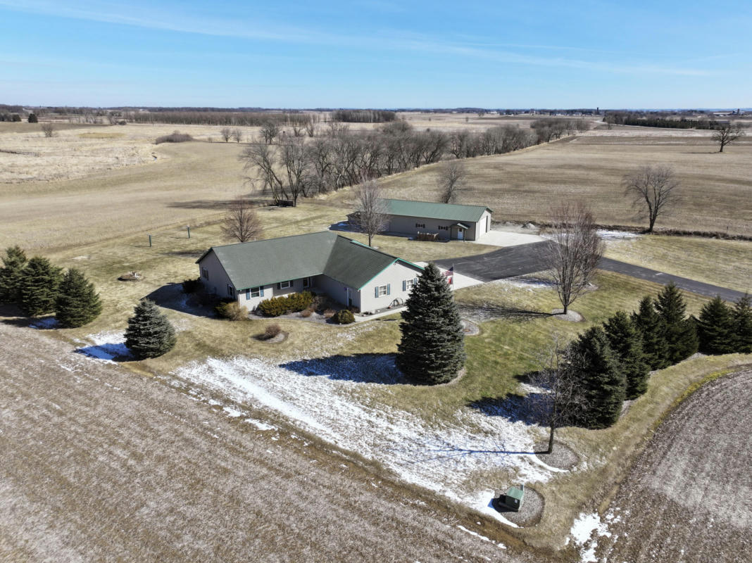 N5771 COUNTY ROAD C, FOND DU LAC, WI 54974, photo 1 of 63
