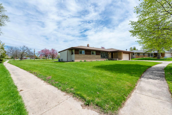 5340 ORCHARD LN, GREENDALE, WI 53129 - Image 1