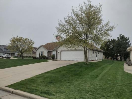 11755 W WHITAKER AVE, GREENFIELD, WI 53228 - Image 1