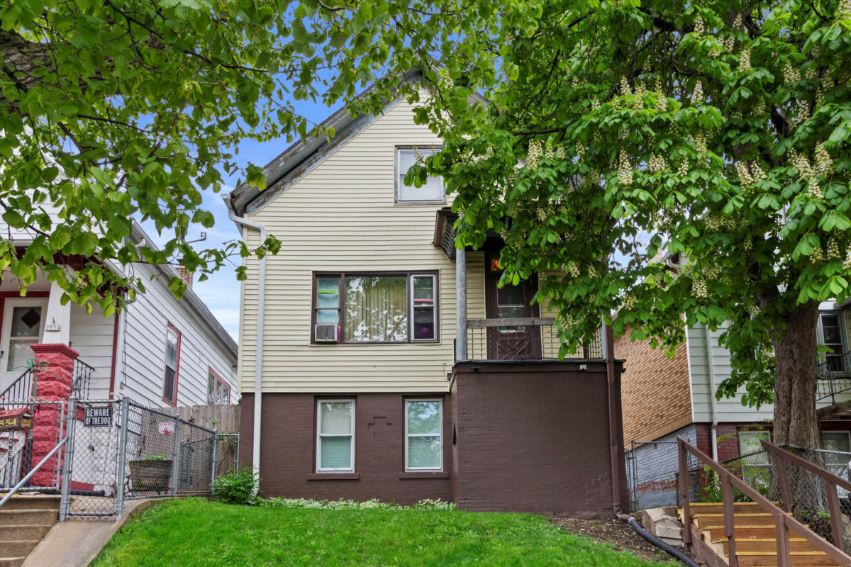 2558 S 7TH ST, MILWAUKEE, WI 53215, photo 1 of 31