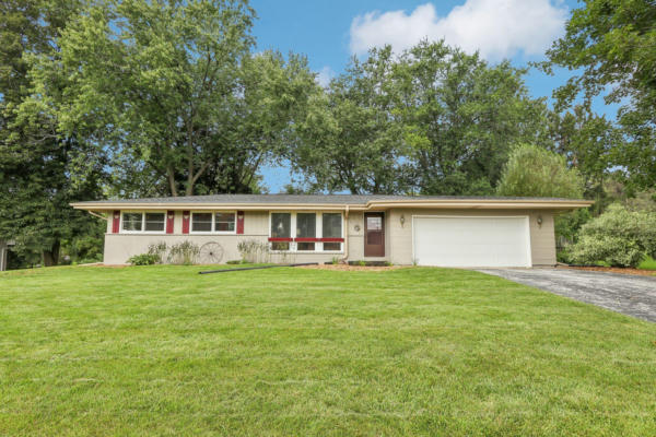 1421 S PLEASANT HILL DR, NEW BERLIN, WI 53146 - Image 1