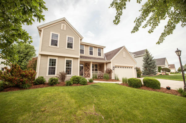 3832 RIVERS CROSSING DR, WAUKESHA, WI 53189 - Image 1