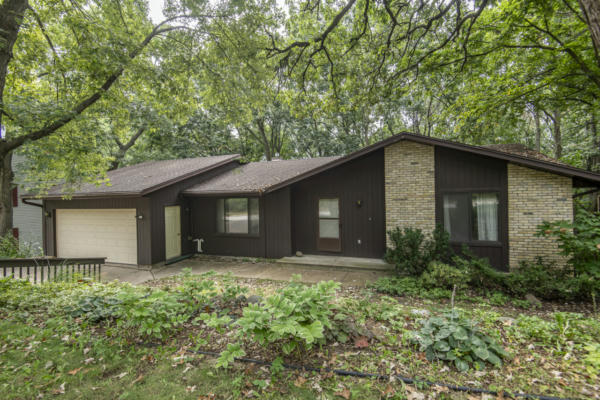 2225 WOODFIELD CIR, WAUKESHA, WI 53188 - Image 1