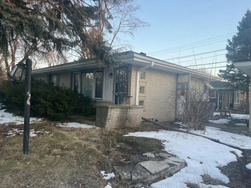 3401 W WANDA AVE, MILWAUKEE, WI 53221 Single Family Residence For Sale