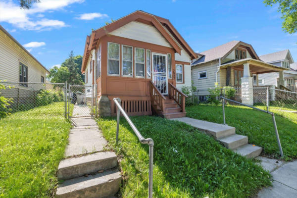 3827 N DR WILLIAM FINLAYSON ST, MILWAUKEE, WI 53212 - Image 1