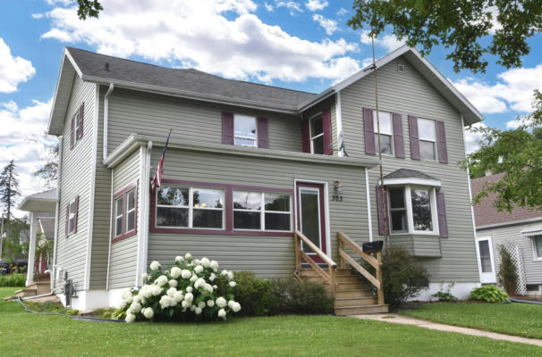 303 N HIGH AVE, JEFFERSON, WI 53549 - Image 1