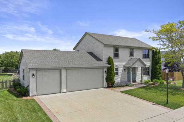 1717 CARRIAGE DR, EAST TROY, WI 53120 - Image 1