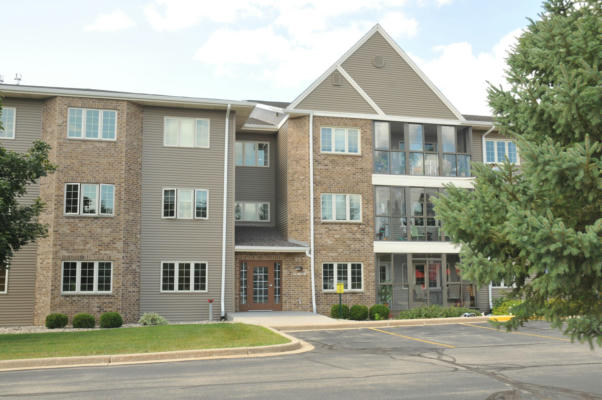 287 OCONOMOWOC PKWY # 204-2, OCONOMOWOC, WI 53066 - Image 1