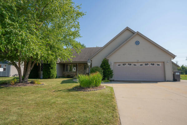 1435 E PARKSIDE DR, OAK CREEK, WI 53154 - Image 1