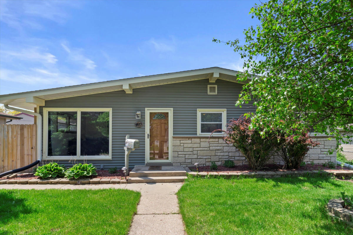 2875 S 92ND ST, WEST ALLIS, WI 53227, photo 1 of 31