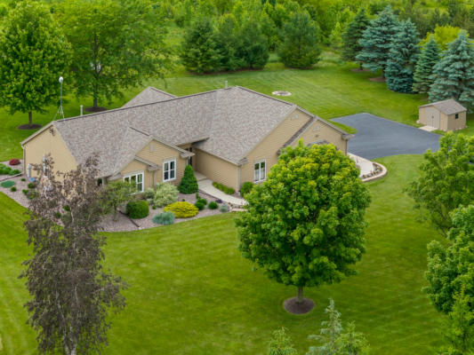 4717 RED FOX LN, WEST BEND, WI 53095 - Image 1