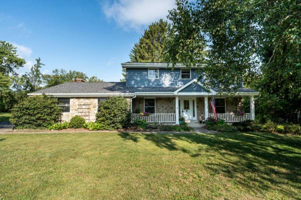 9130 EDGE O WOODS DR, CEDARBURG, WI 53012 - Image 1